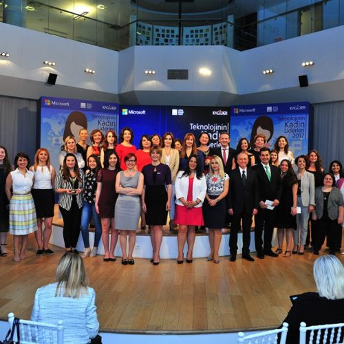 Teknolojinin Kadın Liderleri ödülleri sahiplerini buldu