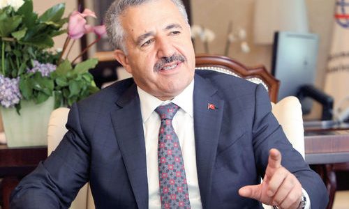 Millî e-posta geliyor