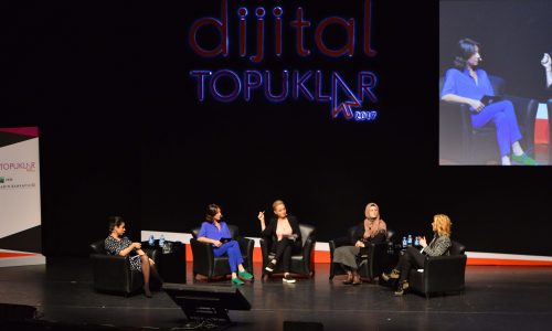 Türkiye’nin Tek Kadın Zirvesi #dijitaltopuklar2017 Trending Topic Oldu!