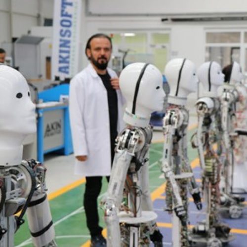 Türkiye’nin İlk İnsansı Robot Fabrikası Üretimine Başladı