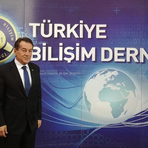 TBD’den Bilişimde Türkçe Seferberliği
