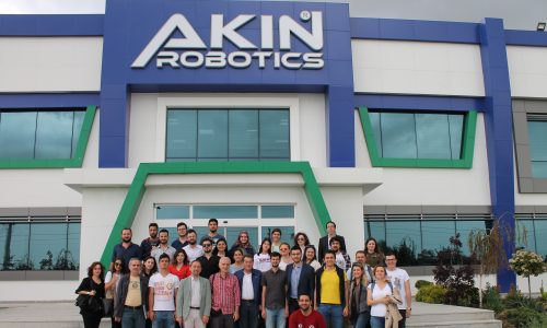 TBD, Türkiye’nin İlk İnsansı Robot Fabrikası Akın Robotics’i Ziyaret Etti