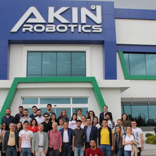 TBD, Türkiye’nin İlk İnsansı Robot Fabrikası Akın Robotics’i Ziyaret Etti