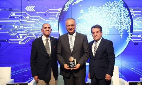 Prof. Dr. Aydın Köksal Bilim Ödülleri Verildi
